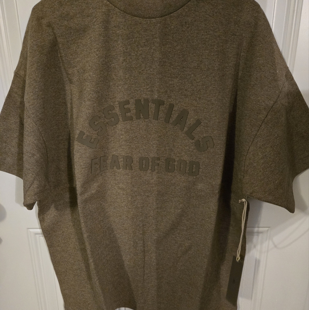 Essentials Fear Of GOD Heatherwood shirt